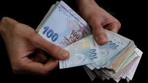 Türk Lirası ekim ayı başından bu yana en fazla değer kaybeden para birimi  oldu | Euronews