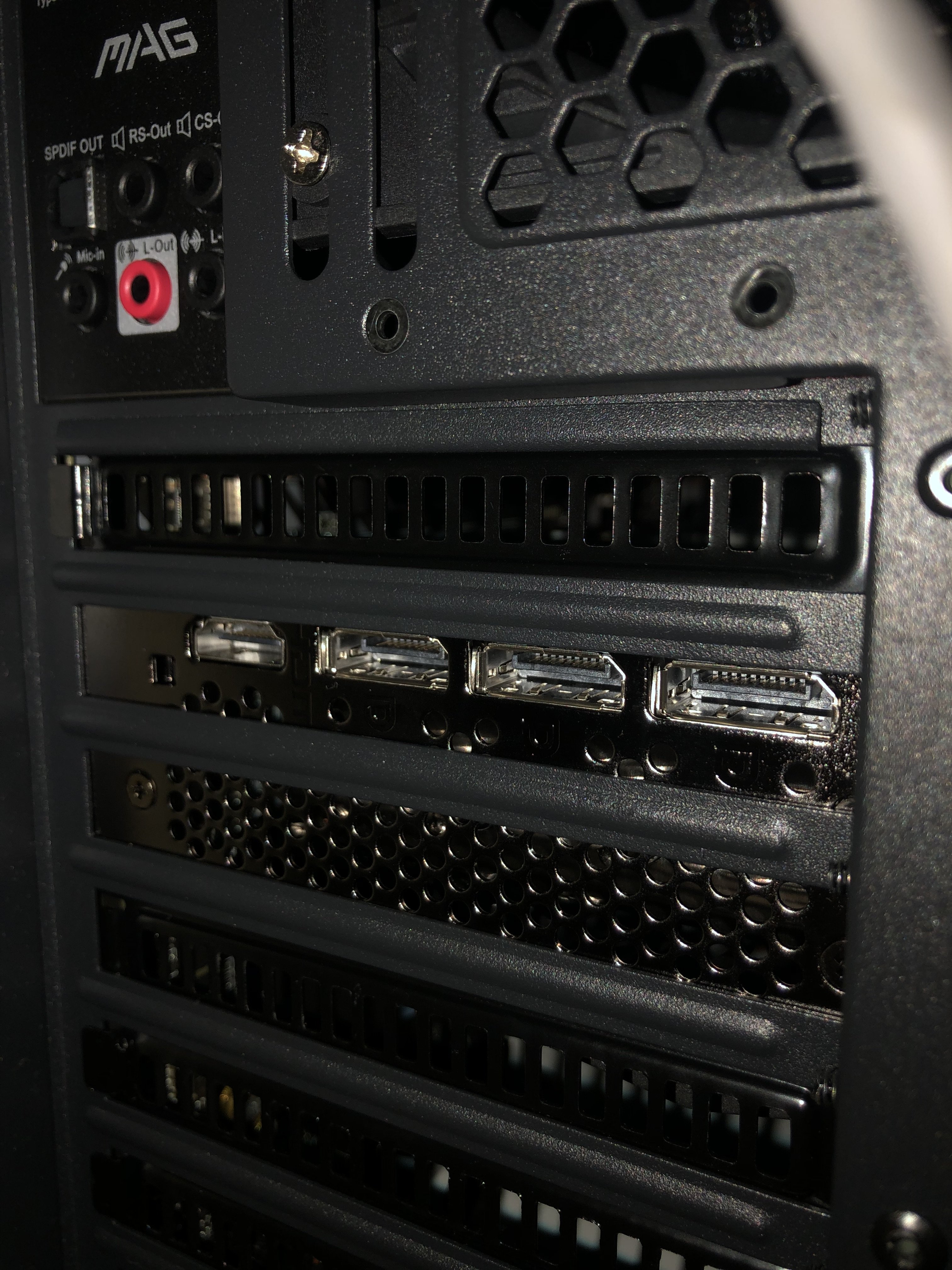 Display port nasıl takılır? Donanım Arşivi Forum