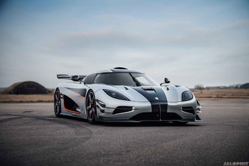 2014-yeni-koenigsegg-one-1-1.jpg