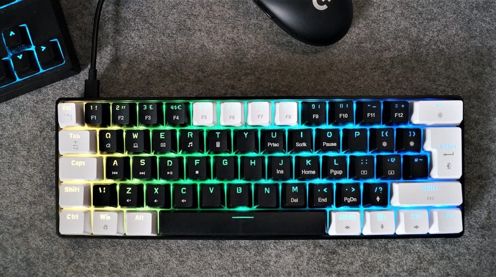 61Lv4k5yXyL.jpg
