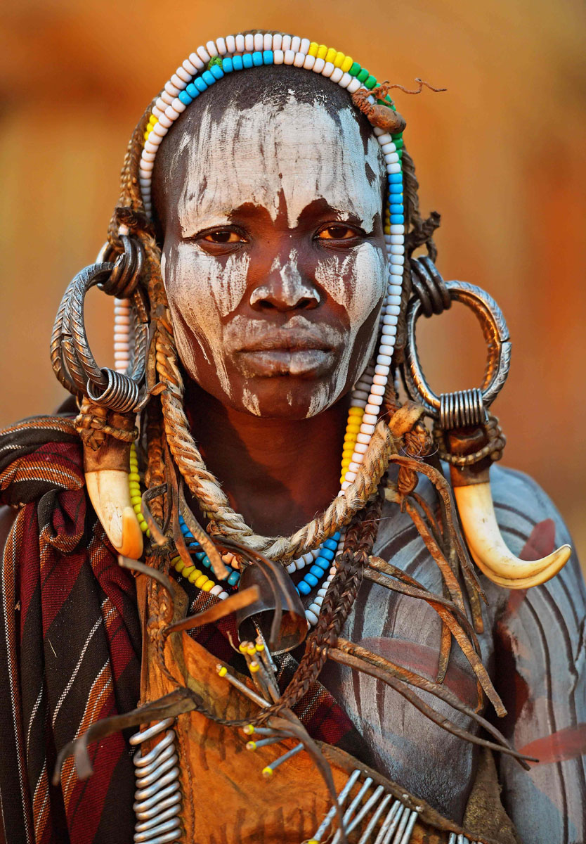 AFP-Getty_ETHIOPIA-CULTURE-TRIBES-MURSI.jpg