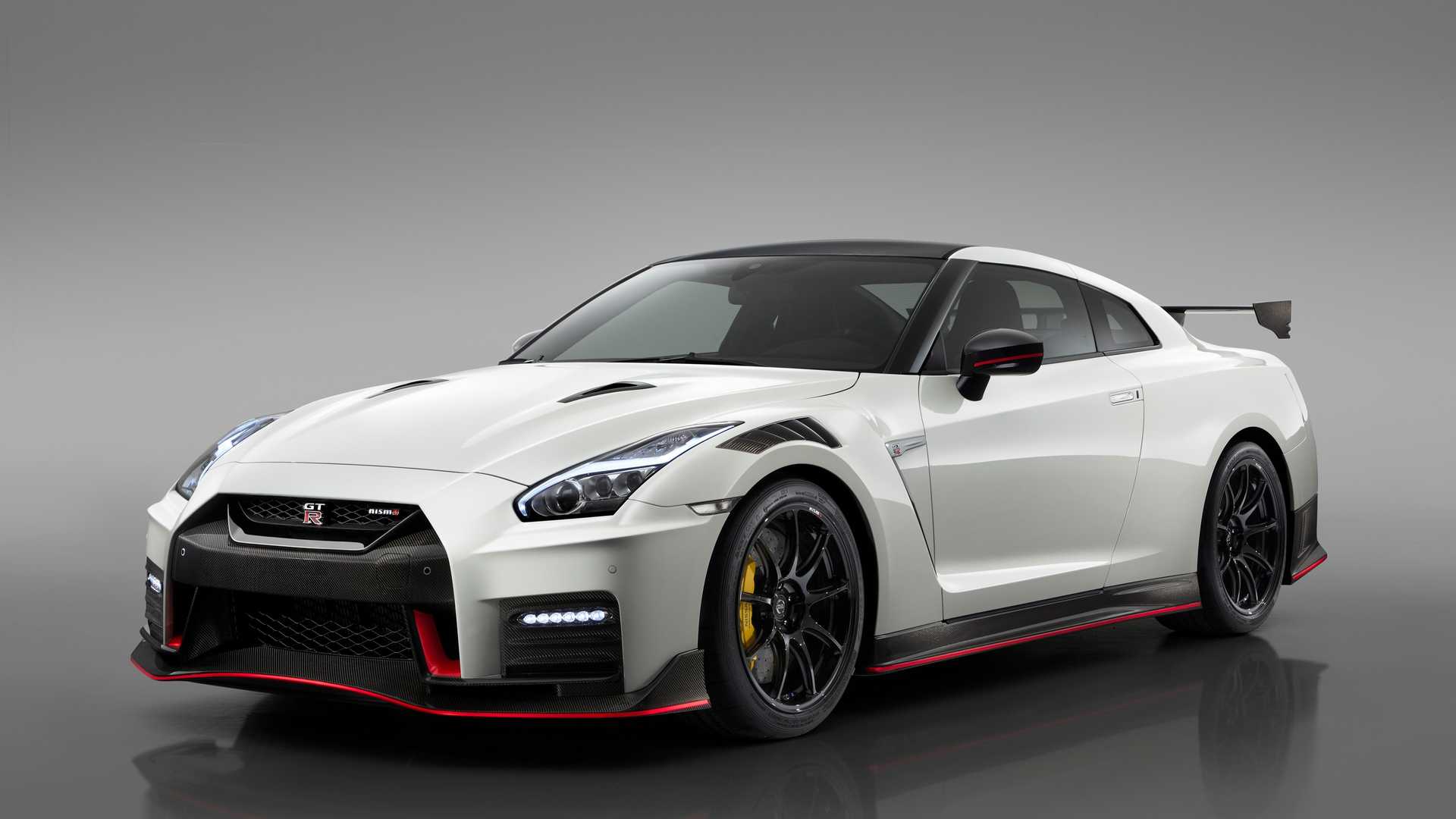 gt-r nismo.jpg