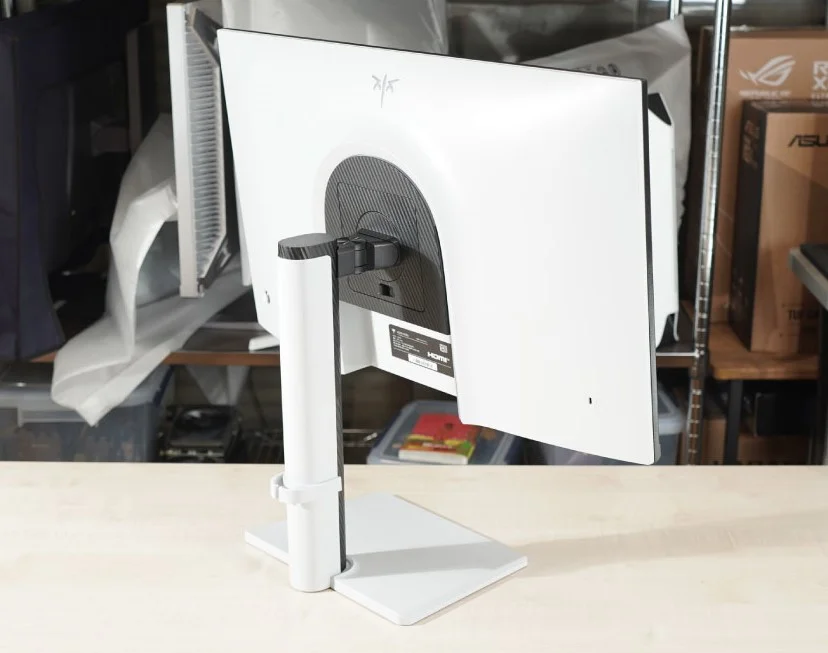ktc-h27e6-design-5.webp