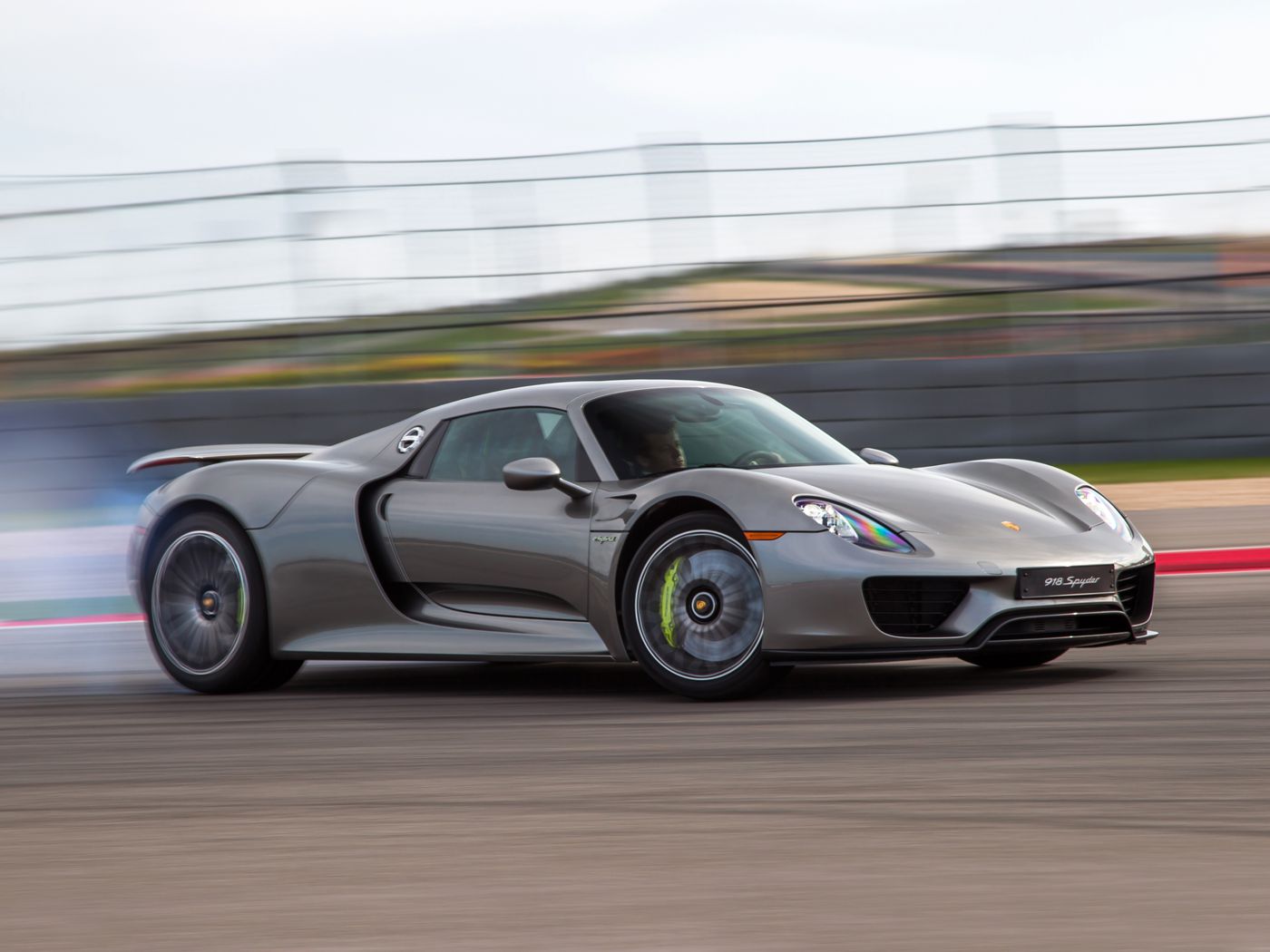 Silver_918_Spyder_07.0.0.jpg