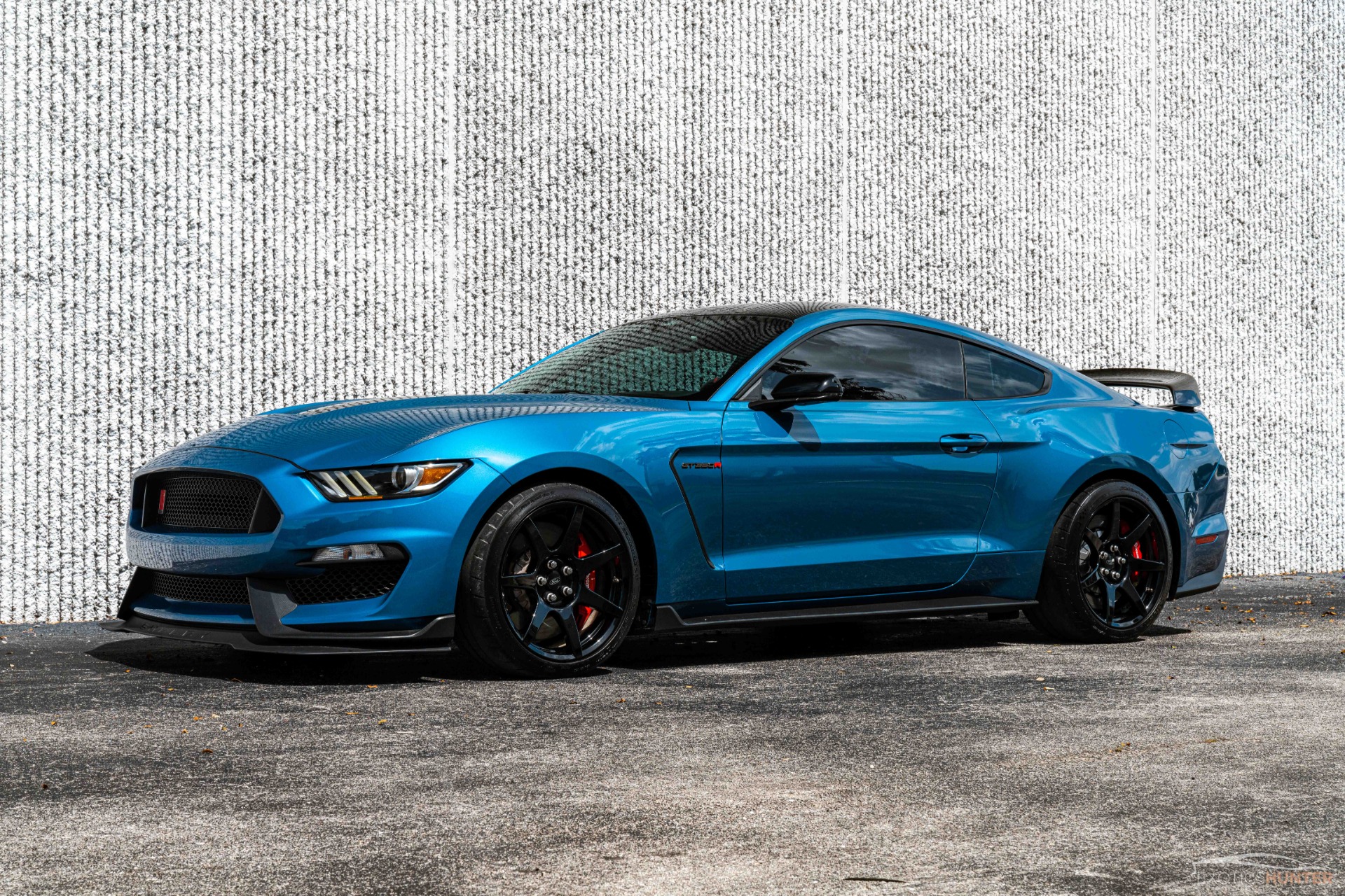 Used-2019-Ford-Mustang-Shelby-GT350R-w-FULL-PPF-Electronics-Pack-Carbon-Wheels-Wing-1689026819.jpg