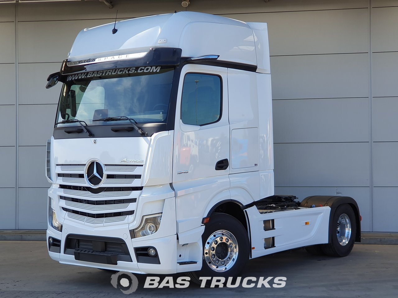 Used-Tractorhead-Mercedes-Actros-1848-4X2-2020_168278_1.jpg