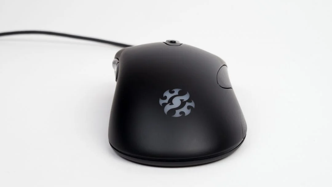 XPG_infarex_m20_review_backside-1080x608.webp