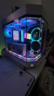 phanteks-m5-rgb-strip-is-such-a-great-add-to-this-case-v0-95tb9gdafuud1.jpeg