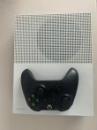 XBOX ONE S 1 TB KONSOL